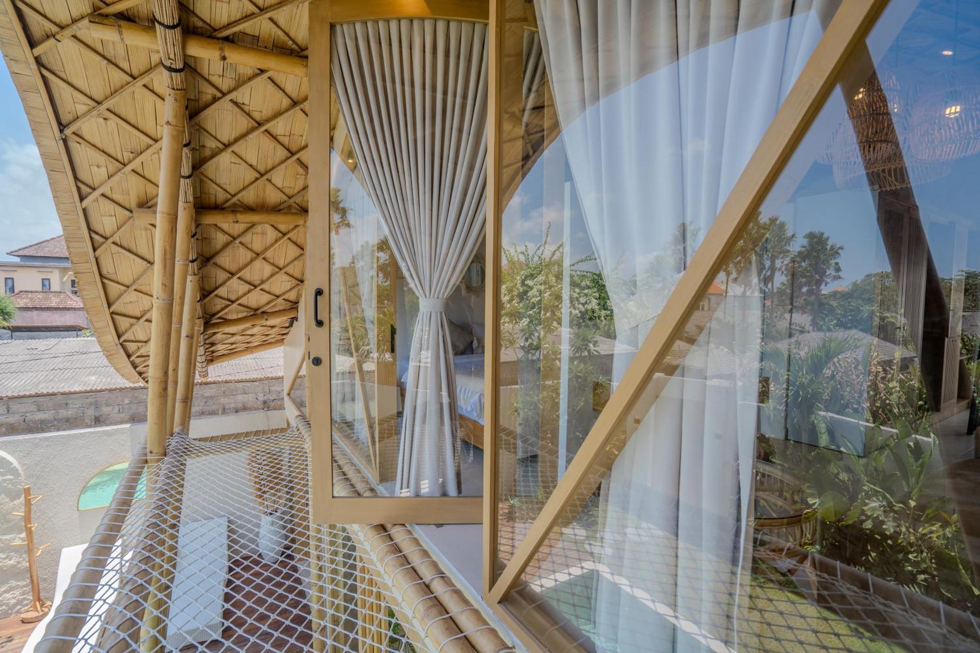 Villa Sunset Bamboo - 3Br Villa In Kerobokan Bagian luar foto